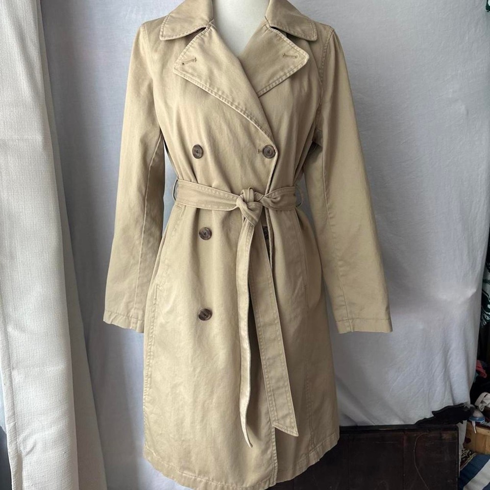 GAP beige trench coat
